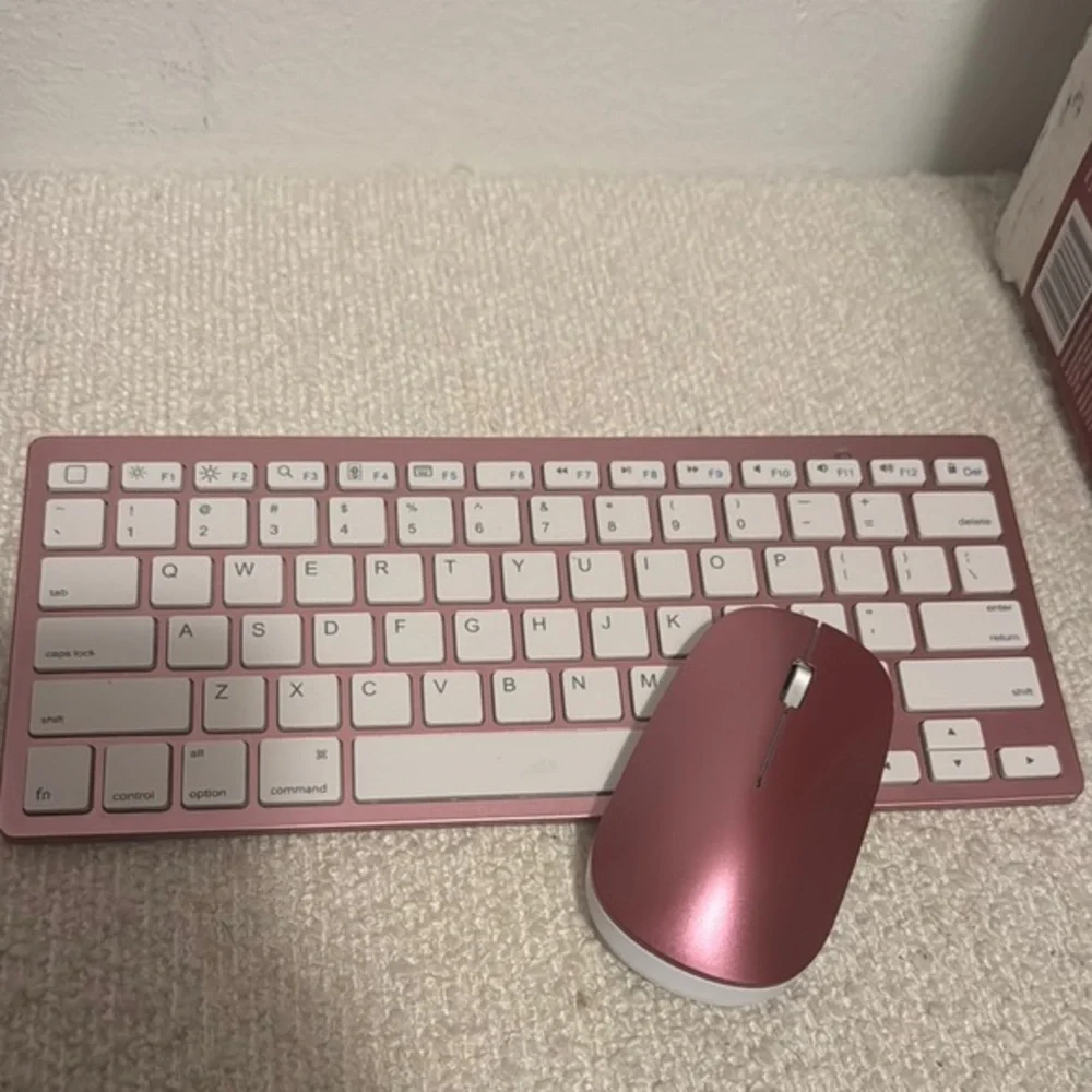 Pink Wireless Keyboard and Mouse Set